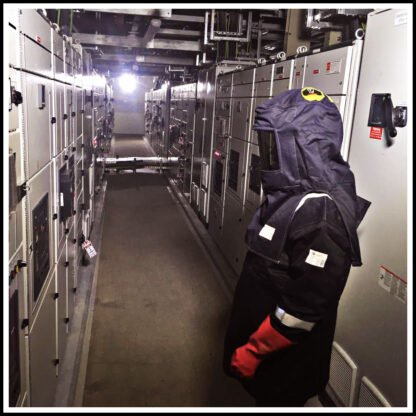VALLUM ARC FLASH KIT (MEN), ARC RATING: 45 CAL/CM² , HRC 4 (BIB, 32" COAT, HOOD) - Image 25